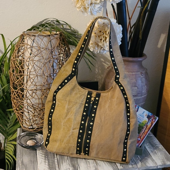 MONA B LARGE STUDS AND RIBBON MULTI HANDBAG - Picture 13 of 16